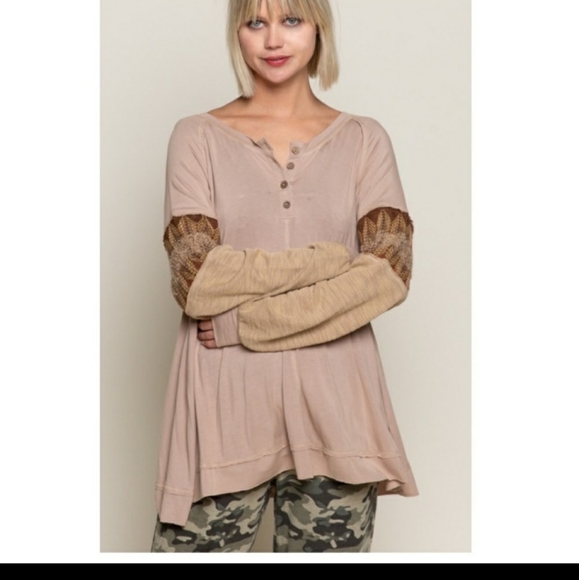 Women's POL Leave It On The Detail top - Picture 8 of 14